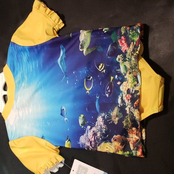 Hudson Baby 2-piece Rashguard Tropical Fish Swim Set - Picture 5 of 5